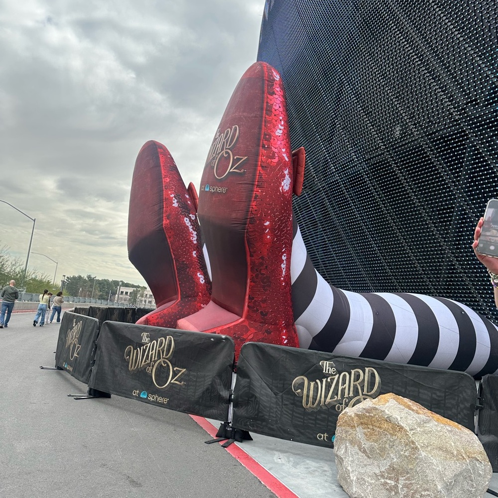 Meet your Posher, Mara